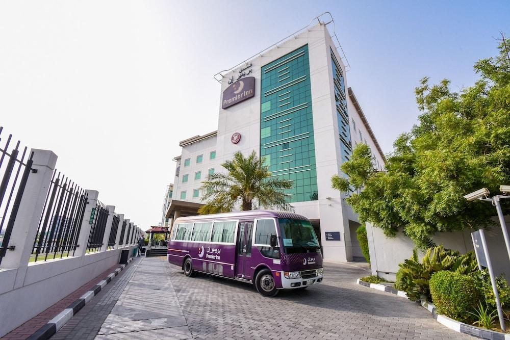 فندق بريمير إن مطار دبي الدولي المظهر الخارجي الصورة